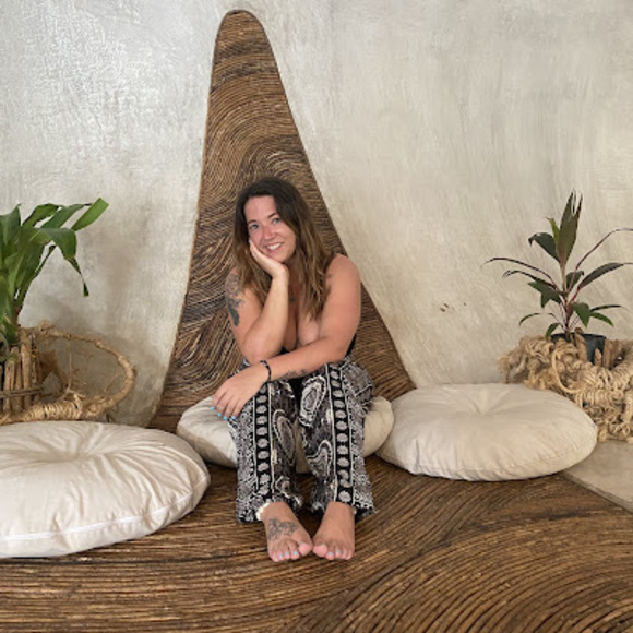 Meet your Posher, Kristina - Picture 1 of 1